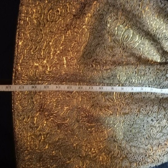 Ann Taylor LOFT Gold Embroidered Skirt Size PS - Picture 3 of 9